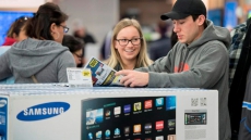 More Canadians Plan On Crossing The Border For U.S. Black Friday Deals