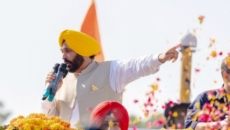 Amid wave of 'basanti', Mann takes oath in Bhagat Singh's ancestral village