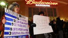 Bill Cosby forced to confront abuse allegations in midst of Ontario show