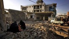 Militants bomb school in Pakistan