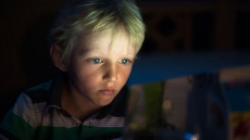 Early porn obsession damaging teenagers' brains: Study