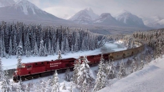 Crude-by-rail volumes expected to grow in 2015 despite price volatility