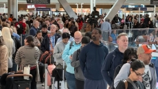 Longest U.S. government shutdown in history could hit Canadians' travel plans: expert