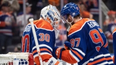 Calvin Pickard to start in net for Oilers in Game 5 vs. Canucks