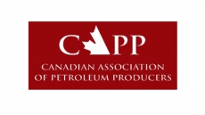 CAPP predicts oil investment will drop by a third as prices languish