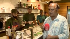 Pakistani Journalist CHAND NAWAB Goes Viral Again With 'Paan' Video