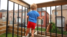 B.C. Toddler Airlifted After Tumble From Third-Floor Balcony In Kelowna