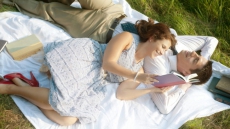 Close relationships the basis of stress-free life