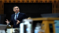 Federal deficit $343B amid uncertain outlook