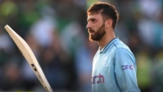 3rd ODI: England beat Pak for 3-0 sweep