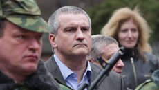 Crimea seeks to join Russia, not independence: PM