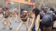 Delhi Man, Disguised As Cop, Thrashes Shop Owner 'For No Reason'
