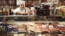 Vegan Diet The Most Climate-Friendly But You Can Replace Beef With Chicken To Save The Climate