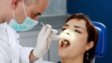 Fugitive Dutch dentist ordered held pending removal from Canada