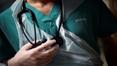 B.C. doctors warned to stick to COVID-19 guidance
