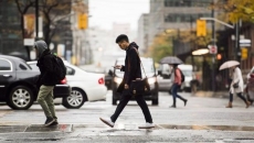 Canada gains on U.S. in permanent resident race