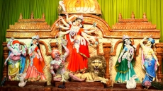 Durga Puja Street Graffiti Dedicated To Life, Struggle Of Sex Workers