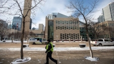 Edmonton city council votes to restrict the sale of knives in convenience stores