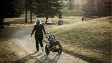 Canada faces green Christmas as El Nino follows warm summer, head climatologist says