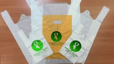 Indian Company Makes Edible 100 Percent Biodegradable Plastic Bags