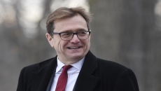 Feds OK industrial carbon taxes in Ontario, N.B.