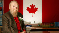 Canadian author Farley Mowat dies at 92