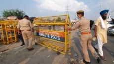 Farmers open service road at Ghazipur border closed for 11 months