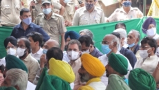 Oppn joins farmers' protest, AAP skips