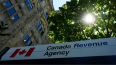 Federal union expands campaign denouncing cuts at Canada Revenue Agency