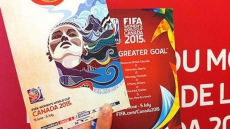 Twitter looks to sports, election to spur tweeting in Canada in 2015