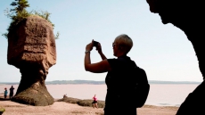 N.B. Wryly Roasts Ottawa For Erroneously Placing Famous Rock Formation In N.S.