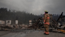Rotting food and closed highways a concern as Jasper evacuation nears second week