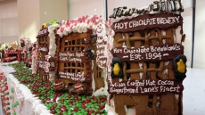 Manhattan Chef Aiming For Guinness Gingerbread House World Record: 1020 Sugary Homes