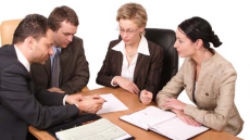 How you can make others behave in a group