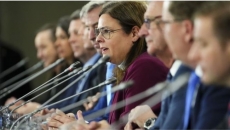 Provinces to accept new federal health deal