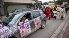 Smart head-lights that prevent glare, improve vision