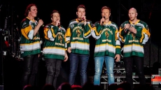 Humboldt Broncos Tribute Concert Raises $428,000 For Families Affected By Crash