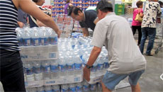 Weather officials: Hurricane Iselle isn't weakening as it approaches Hawaii's Big Island