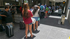 Tropical Storm Iselle makes landfall on Hawaii; Topples trees and knocks out power