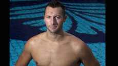 Ian Thorpe 'comes out of the closet' on television