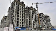 Weak Rupee To Attract NRI Investments Into Indian Real Estate: Realty Players