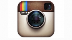 Want high-speed selfies? Try Instagram app