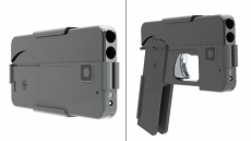 Packing An iPhone: RCMP Called After Manitoba Man Spotted With Gun-Shaped Cellphone Case