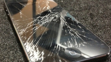 Free falling iPhone to rotate in mid-air to prevent damage