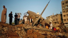 Israel agrees to humanitarian ceasefire in Gaza