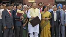 Jaitley clarifies his remark on rape