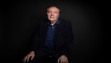 James Patterson awards $500 grants to thousands of teachers