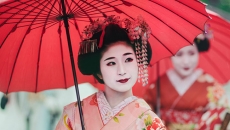 12 Fascinating New Year’s Traditions From Across The World