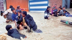 1.5 lakh people still marooned in Kashmir