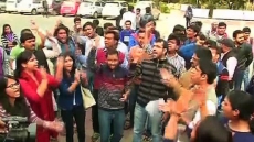 ABVP Derides 'Anti-Nationalism' In JNU, Threatens To Chop Leftists' Legs
